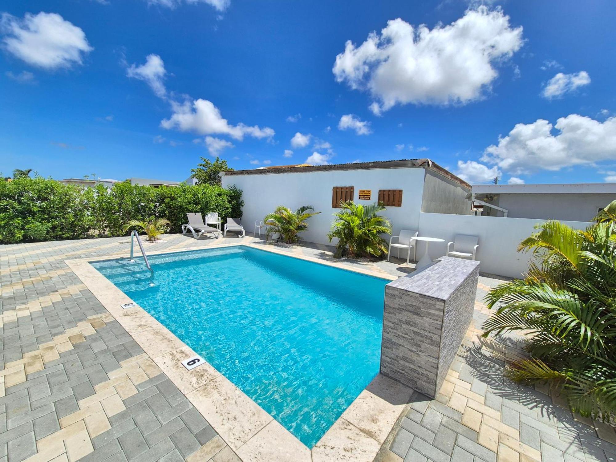 Ocean Breeze Apartments In Aruba Ораниестад Екстериор снимка